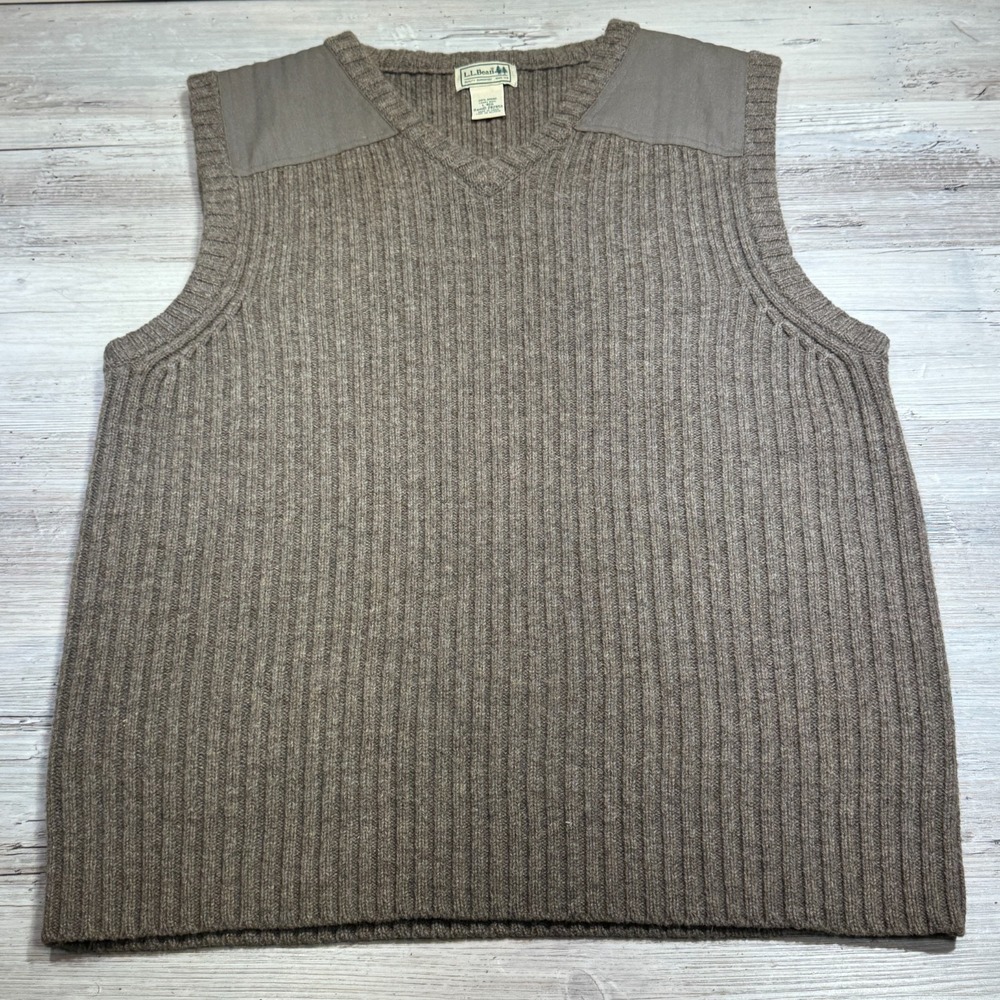 LL Bean Sweater Vest Sz L‎ Regular Brown Merino Lambswool Shoulder Patches